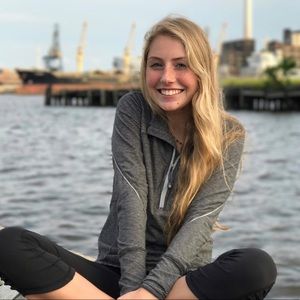 Meet your Posher, Hannah